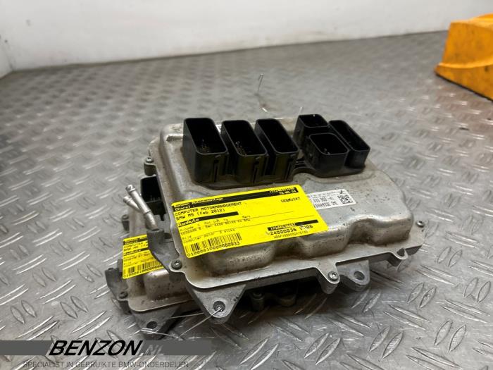 Used Engine management computer BMW M5 (F10) 4.4 V8 32V TwinPower Turbo Price € 1.210,00 Inclusive VAT offered by Benzon Autodemontage