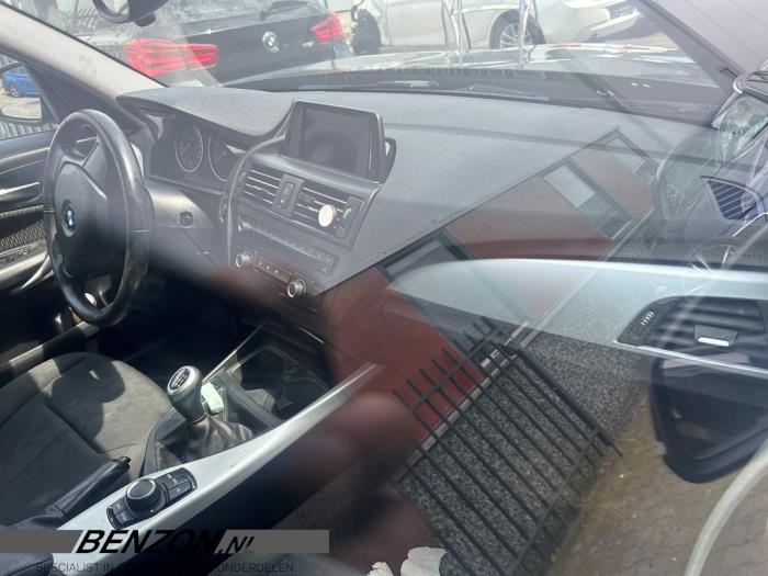 Używane Panel BMW 1 serie (F20) 116d 1.6 16V Efficient Dynamics Cena € 605,00 Z VAT oferowane przez Benzon Autodemontage