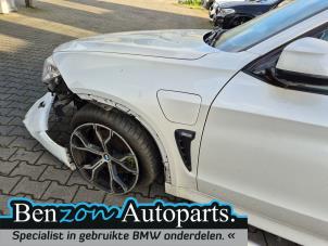 Usados Protector izquierda delante BMW X5 (F15) xDrive 40e 2.0 Precio € 375,00 Norma de margen ofrecido por Benzon Autodemontage
