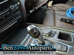Begagnade Automatisk växelväljare BMW X5 (F15) xDrive 40e 2.0 Pris € 200,00 Marginaltabell erbjuds av Benzon Autodemontage