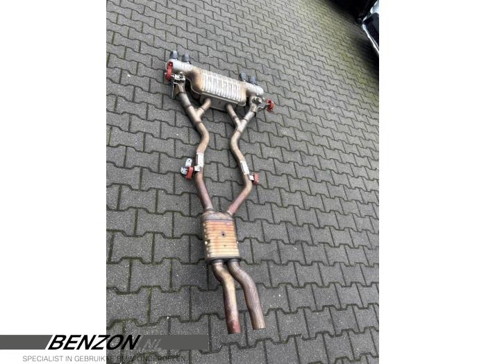 Gebrauchte Auspuff Enddämpfer BMW M4 Preis auf Anfrage angeboten von Benzon Autodemontage