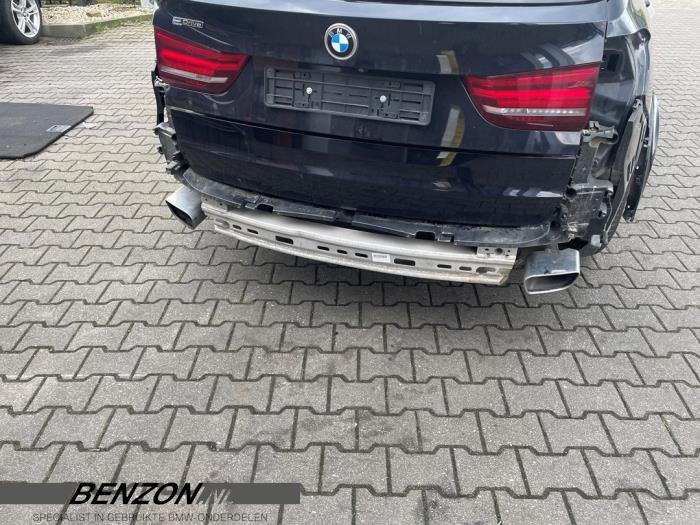 Usagé Echappement (complet) BMW X5 (F15) Prix € 350,00 Règlement à la marge proposé par Benzon Autodemontage