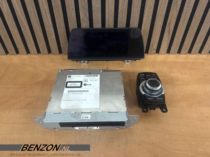 Usagé Kit navigation BMW 3 serie Touring (F31) 328i 2.0 16V Prix € 299,99 Règlement à la marge proposé par Benzon Autodemontage
