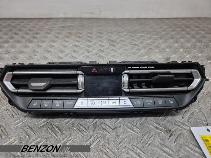 Usagé Commande chauffage BMW M135 (F40) M135i xDrive 2.0 TwinPower 16V Prix sur demande proposé par Benzon Autodemontage