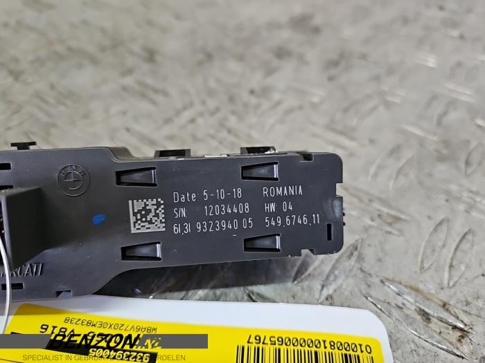 Używane Przelacznik ESP BMW 2 serie Gran Tourer (F46) 218i 1.5 TwinPower Turbo 12V Cena na żądanie oferowane przez Benzon Autodemontage