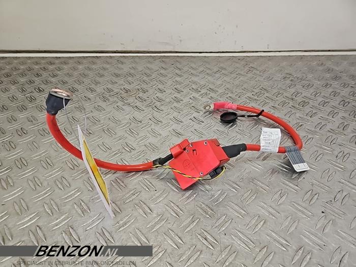 Begagnade Batterisensor BMW 3 serie Touring (F31) 320d 2.0 16V Pris på förfrågan erbjuds av Benzon Autodemontage