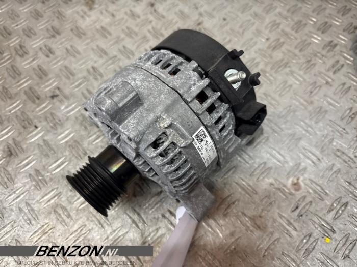 Used Dynamo BMW 3 serie Touring (G21) 320d 2.0 TwinPower Turbo 16V Price € 200,00 Margin scheme offered by Benzon Autodemontage