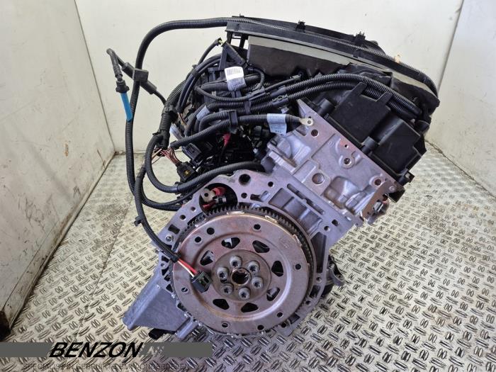 Motor van een BMW 5 serie (F10) 530i 24V TwinPower Turbo 2010