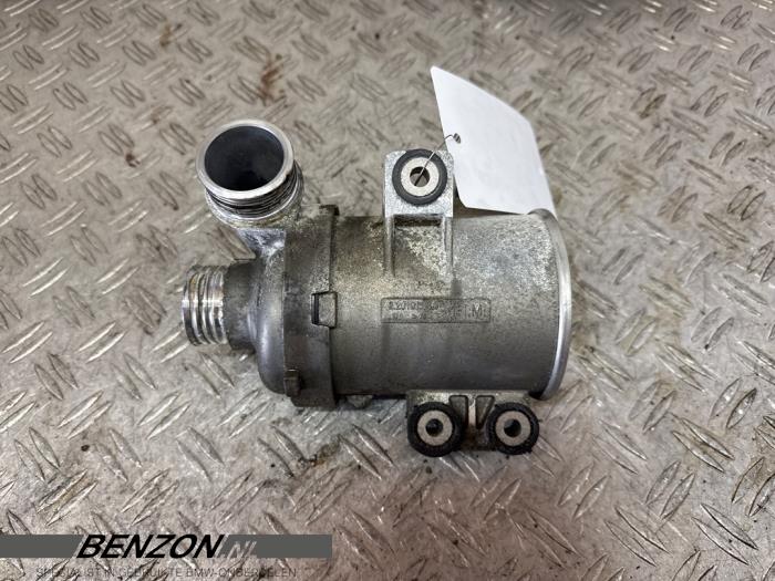 Begagnade Vattenpump BMW 3 serie (F30) Pris på förfrågan erbjuds av Benzon Autodemontage