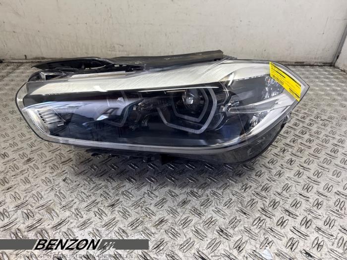 Używane Reflektor lewy BMW X2 (F39) Cena € 900,00 Procedura marży oferowane przez Benzon Autodemontage