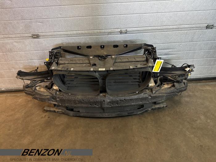 Używane Panel przedni BMW 7 serie (F01/02/03/04) Cena € 544,50 Z VAT oferowane przez Benzon Autodemontage