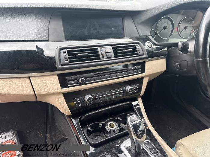 Begagnade Navigeringsset BMW 5 serie Touring (F11) 530d 24V Blue Performance Pris € 423,50 Inklusive moms erbjuds av Benzon Autodemontage