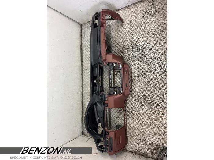 Używane Panel BMW 5 serie Touring (F11) M550d xDrive 24V Cena € 600,00 Procedura marży oferowane przez Benzon Autodemontage