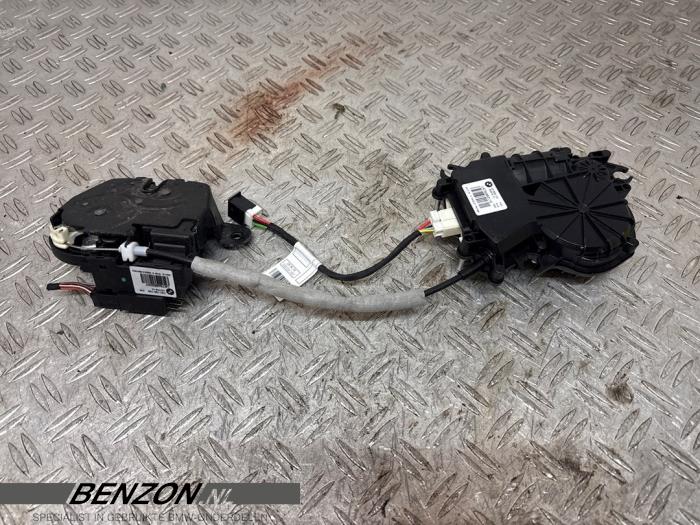 Używane Silnik tylnej klapy BMW 2 serie Active Tourer (F45) 225xe iPerformance 1.5 TwinPower Turbo 12V Cena € 50,00 Procedura marży oferowane przez Benzon Autodemontage