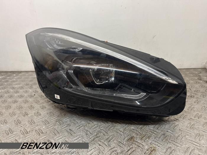Używane Reflektor prawy BMW Z4 Roadster (G29) sDrive 25i 2.0 Twin Power Turbo 16V Cena € 1.000,00 Procedura marży oferowane przez Benzon Autodemontage