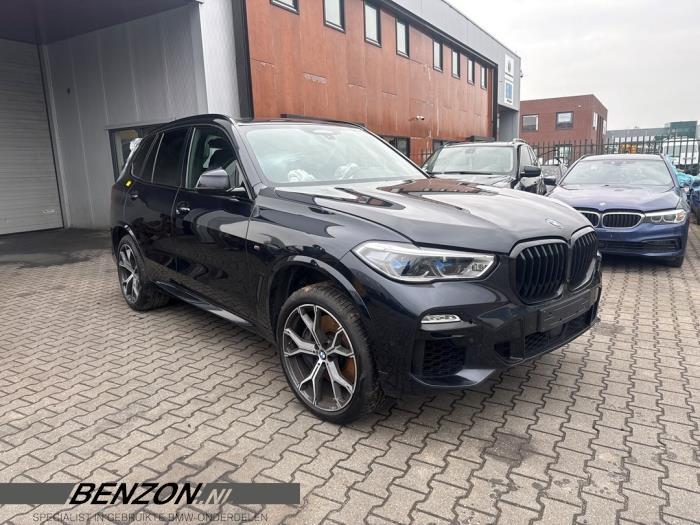 Begagnade Underram BMW X5 (G05) xDrive M50d 3.0 24V Pris € 800,00 Marginaltabell erbjuds av Benzon Autodemontage