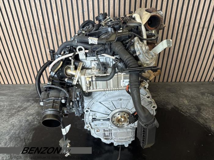 Motor van een BMW 2 serie Active Tourer (F45) 216d 1.5 TwinPower Turbo 12V 2017