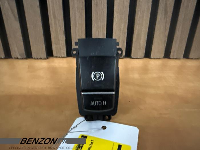 Gebrauchte Handbremse Schalter BMW X5M (F85) 4.4i V8 Turbo 32V Preis € 50,00 Margenregelung angeboten von Benzon Autodemontage