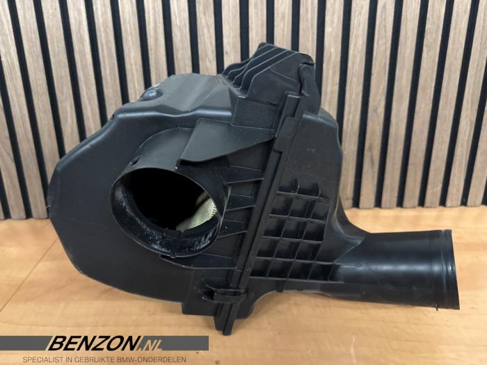 Gebrauchte Luftfiltergehäuse BMW 5 serie Touring (F11) 520i 16V Preis € 74,99 Margenregelung angeboten von Benzon Autodemontage