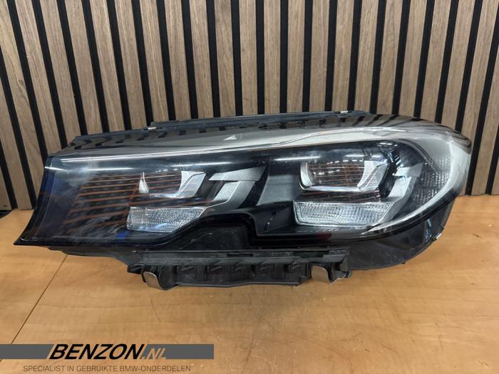 Używane Reflektor lewy BMW 3 serie Touring (G21) 320d 2.0 TwinPower Turbo 16V Mild Hybrid Cena € 785,00 Procedura marży oferowane przez Benzon Autodemontage