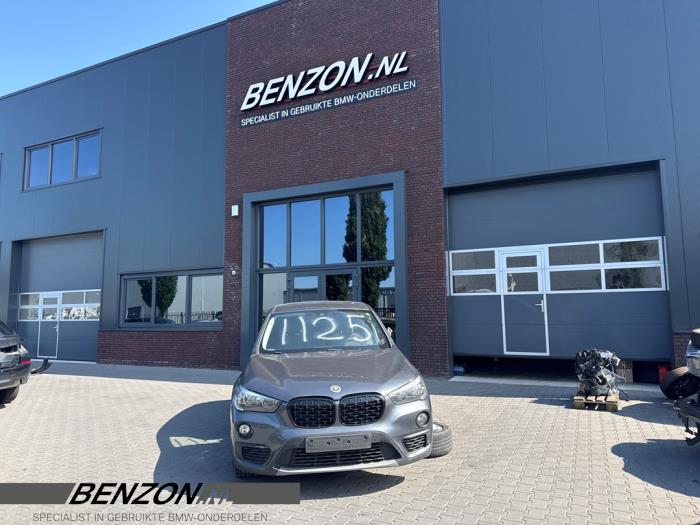 Begagnade Styrbox BMW X1 (F48) sDrive 16d 1.5 12V TwinPower Pris € 674,99 Marginaltabell erbjuds av Benzon Autodemontage