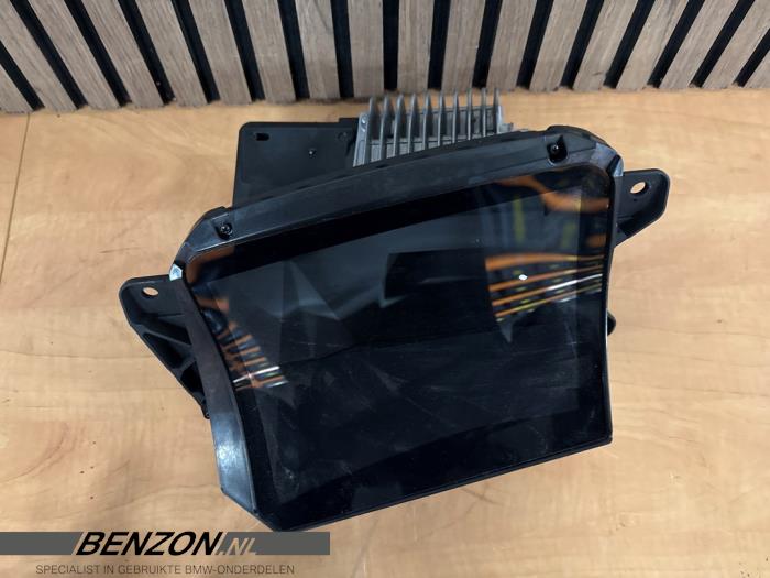 Gebrauchte Frontscheibenanzeige BMW 3 serie Touring (G21) 320d xDrive 2.0 TwinPower Turbo 16V Hybrid Preis € 385,00 Margenregelung angeboten von Benzon Autodemontage
