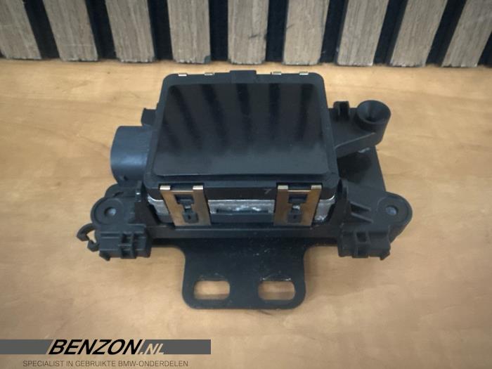 Begagnade Radarsensor BMW 3 serie (G20) 318i 2.0 TwinPower Turbo 16V Pris € 249,99 Marginaltabell erbjuds av Benzon Autodemontage