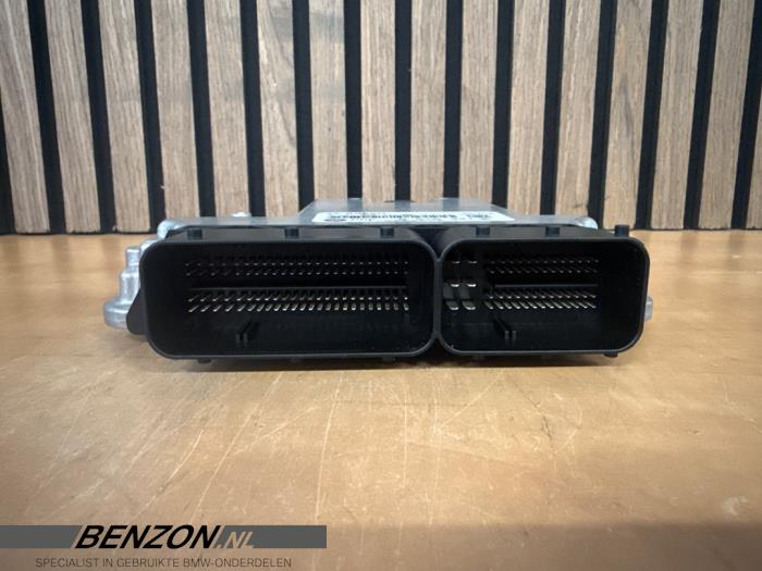 Engine management computer from a BMW 1 serie (F21) 118d 2.0 16V 2013