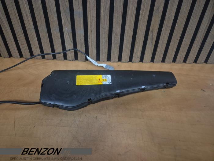 Seat airbag
