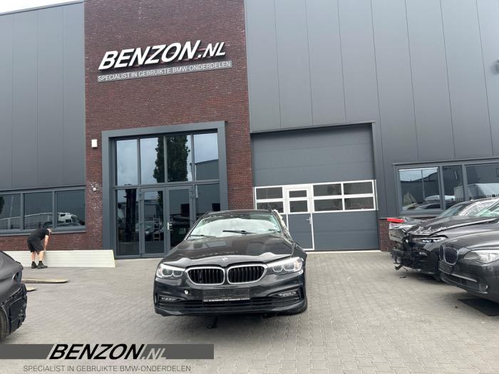 Używane Pompa ABS BMW 5 serie Touring (G31) 523d 2.0 TwinPower Turbo 16V Cena € 375,00 Procedura marży oferowane przez Benzon Autodemontage
