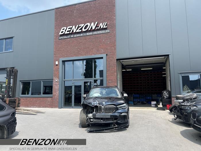 Begagnade Dynamo BMW X5 (G05) xDrive M50d 3.0 24V Pris på förfrågan erbjuds av Benzon Autodemontage