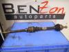 Front drive shaft, right from a Peugeot 307 2005