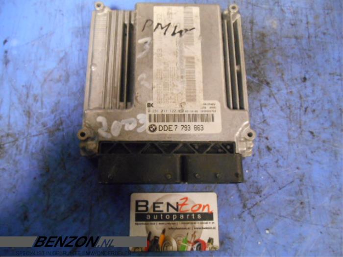 Used Engine management computer BMW 3-Serie Price on request offered by Benzon Autodemontage