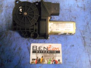 Used Door window motor BMW 3-Serie Price on request offered by Benzon Autodemontage