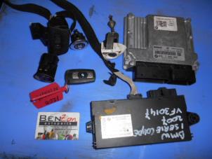 Used Set of locks BMW 1-Serie Price on request offered by Benzon Autodemontage