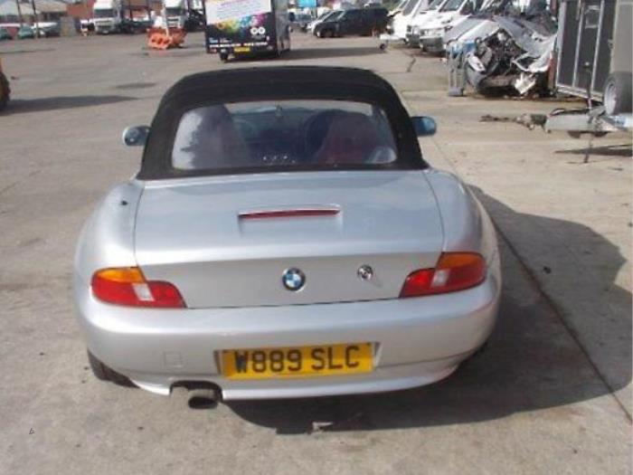Tylna klapa z BMW Z3 2000