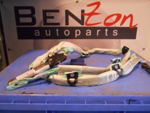 Used Roof curtain airbag, right Volkswagen Passat Price on request offered by Benzon Autodemontage