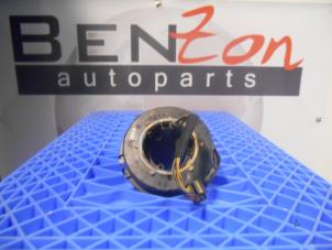 Usados Anillo de airbag BMW Z3 Precio de solicitud ofrecido por Benzon Autodemontage