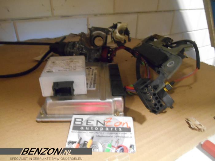 Used Engine management computer BMW Z3 Price on request offered by Benzon Autodemontage