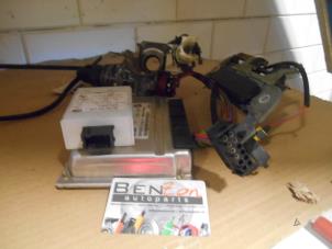 Used Set of locks BMW Z3 Price on request offered by Benzon Autodemontage