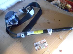 Used Seatbelt tensioner, left Volkswagen Sharan Price on request offered by Benzon Autodemontage
