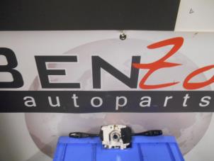 Used Steering column stalk Mitsubishi L200 Price on request offered by Benzon Autodemontage