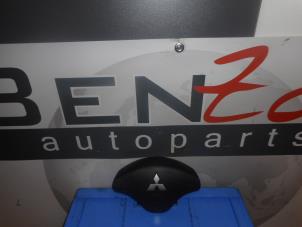 Used Left airbag (steering wheel) Mitsubishi L200 Price on request offered by Benzon Autodemontage