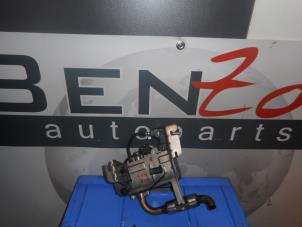 Used Heater Volkswagen Crafter Price on request offered by Benzon Autodemontage