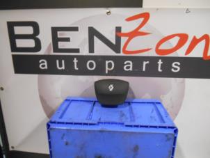 Używane Poduszka powietrzna lewa (kierownica) Renault Megane Cena na żądanie oferowane przez Benzon Autodemontage