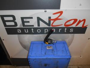 Used Seatbelt tensioner, left Citroen Jumper Price on request offered by Benzon Autodemontage