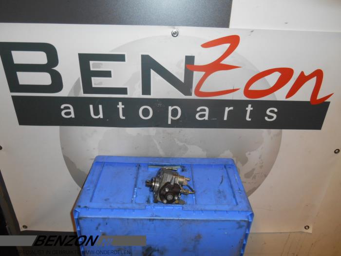 Begagnade Högtryckspump Ford Transit Pris € 100,00 Marginaltabell erbjuds av Benzon Autodemontage