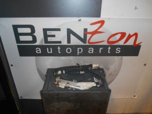 Used Roof curtain airbag, left Toyota Yaris Price on request offered by Benzon Autodemontage