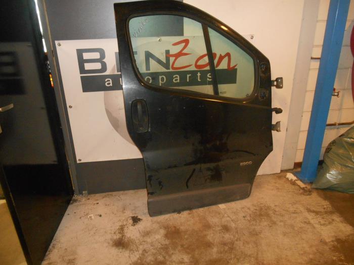 Window mechanism 2-door, front right from a Opel Vivaro 2008