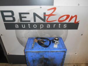 Usados Tensor de cinturón de seguridad derecha BMW 5-Serie Precio de solicitud ofrecido por Benzon Autodemontage